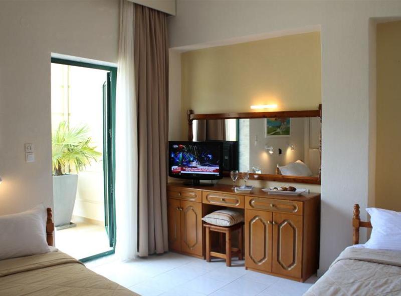 San Panteleimon Beach Hotel