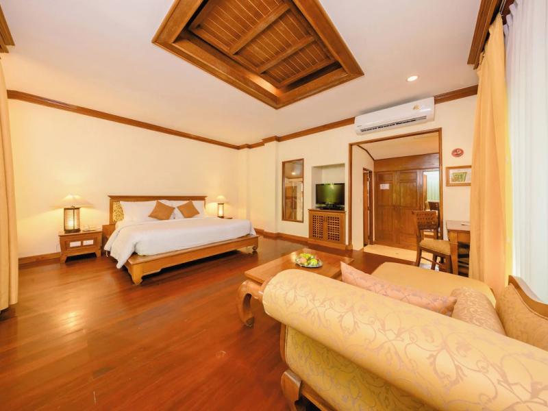 Sand Sea Resort 