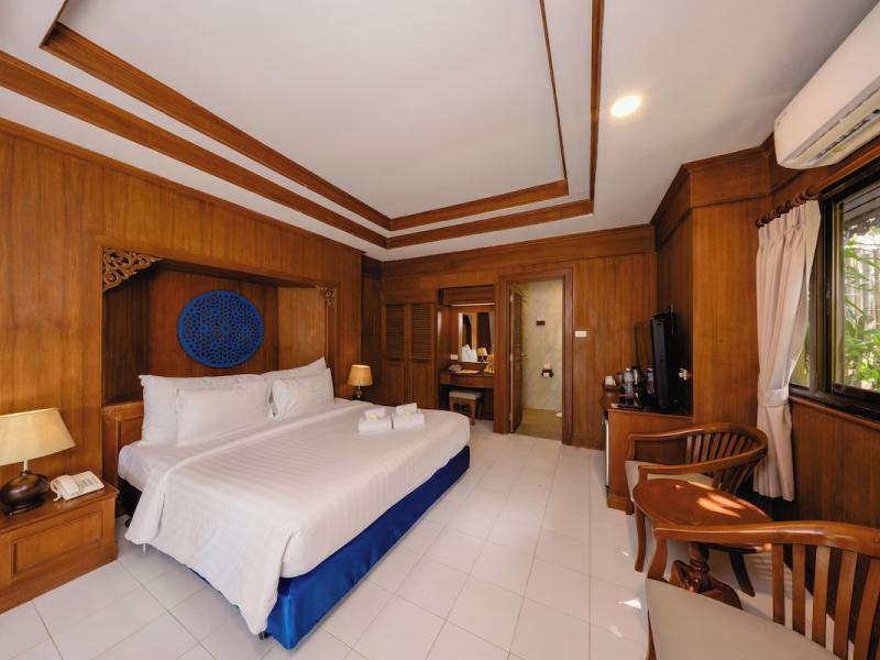 Sand Sea Resort 