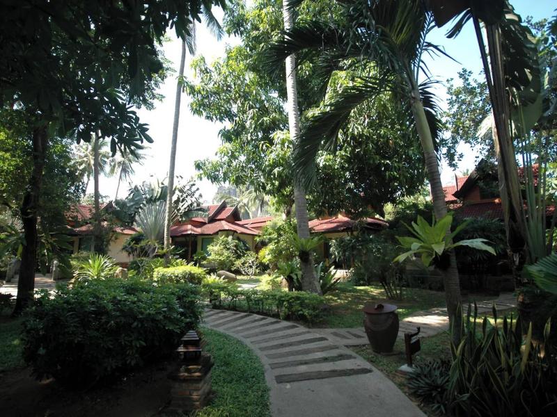 Sand Sea Resort 