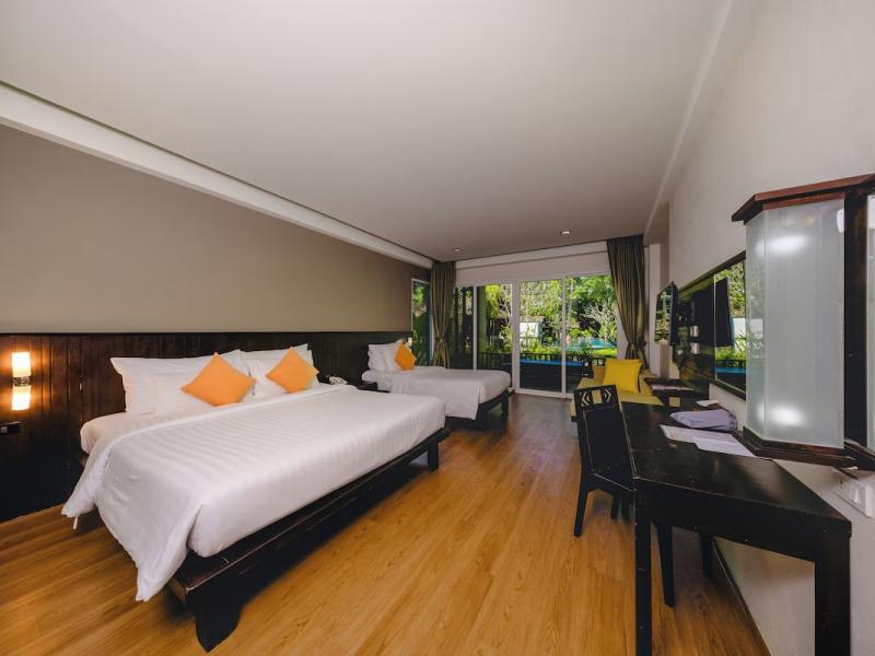 Sand Sea Resort 