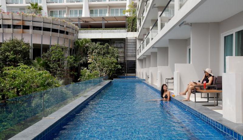 Sand Sea Resort & Spa