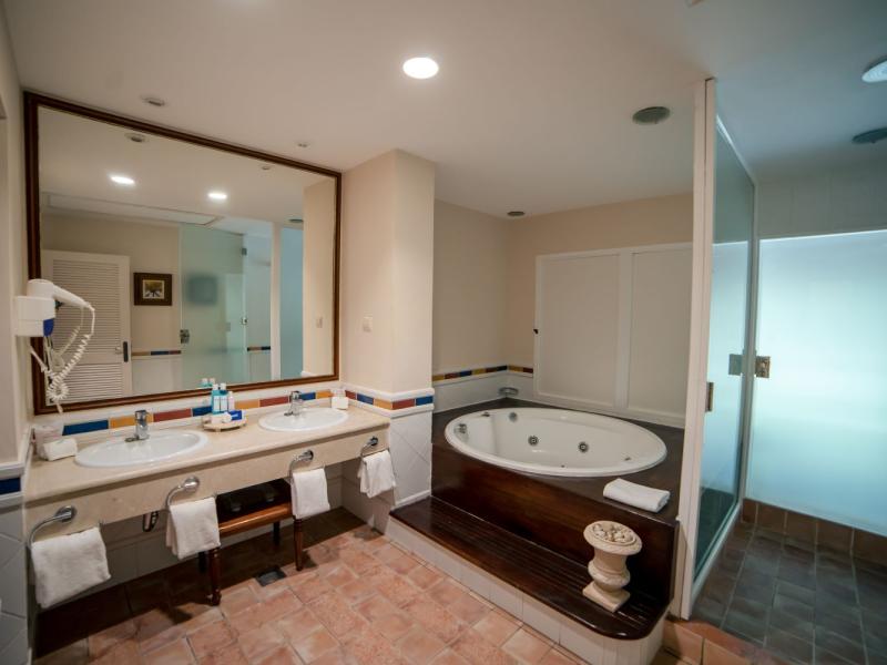 Royalton Hicacos Resort & Spa