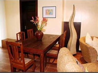 Sandcastels Beach Resort