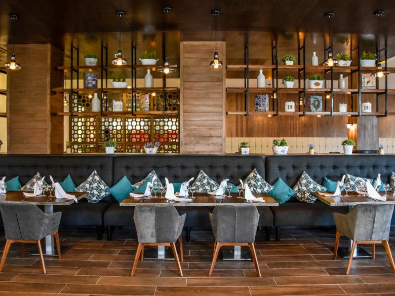 Sandos Playacar Beach Resort & Spa