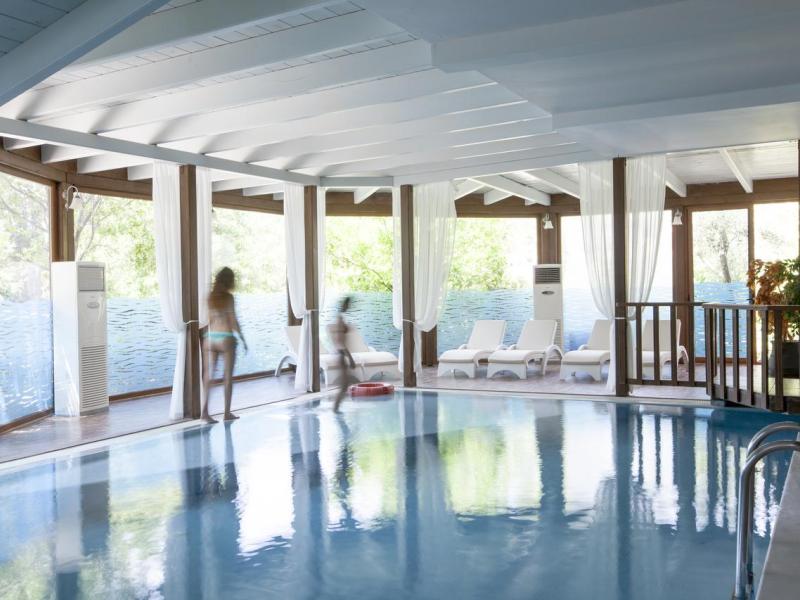 Acrotel Athena Pallas