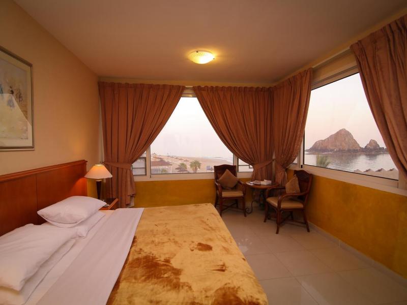 Sandy Beach Hotel & Resort