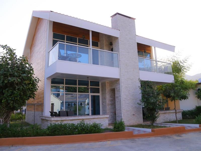 Sandy Beach Hotel & Resort