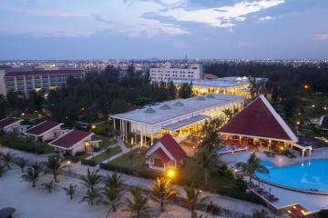 Отель Centara Sandy Beach Resort Danang Вьетнам, Дананг, фото 36