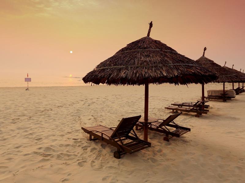 Centara Sandy Beach Resort Danang