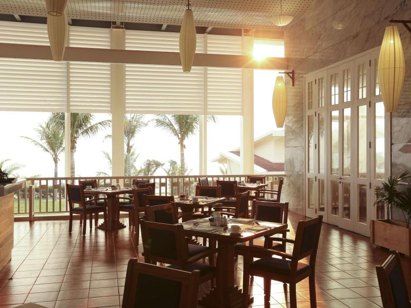 Centara Sandy Beach Resort Danang