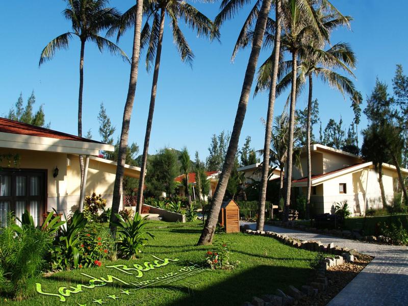 Centara Sandy Beach Resort Danang