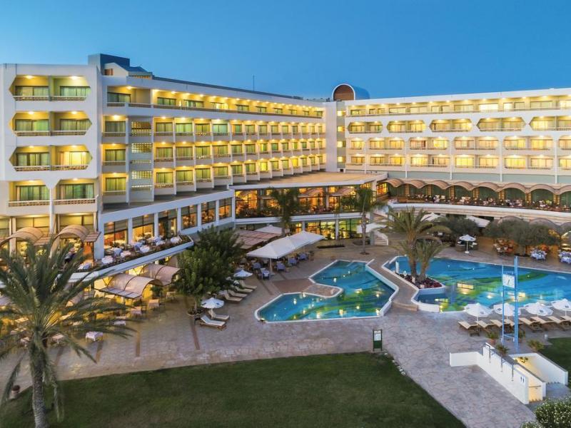 Constantinou Bros - Athena Royal Beach Hotel