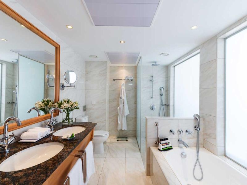 Constantinou Bros - Athena Royal Beach Hotel