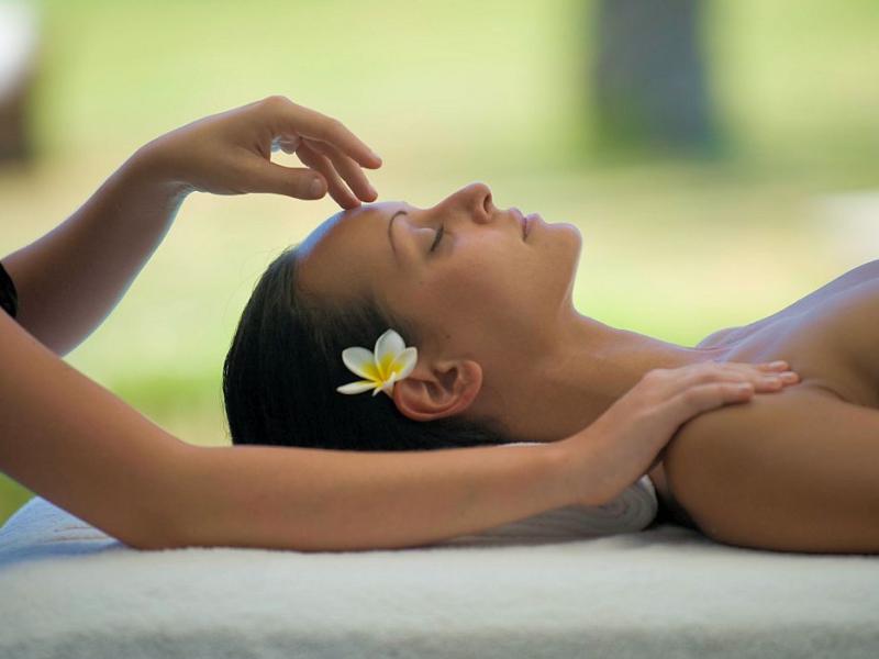 Constantinou Bros - Athena Royal Beach Hotel