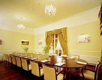 Athenaeum House Hotel