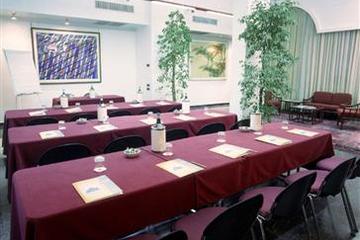 Отель Hotel Sanpi Milano Италия, Милан, фото 17