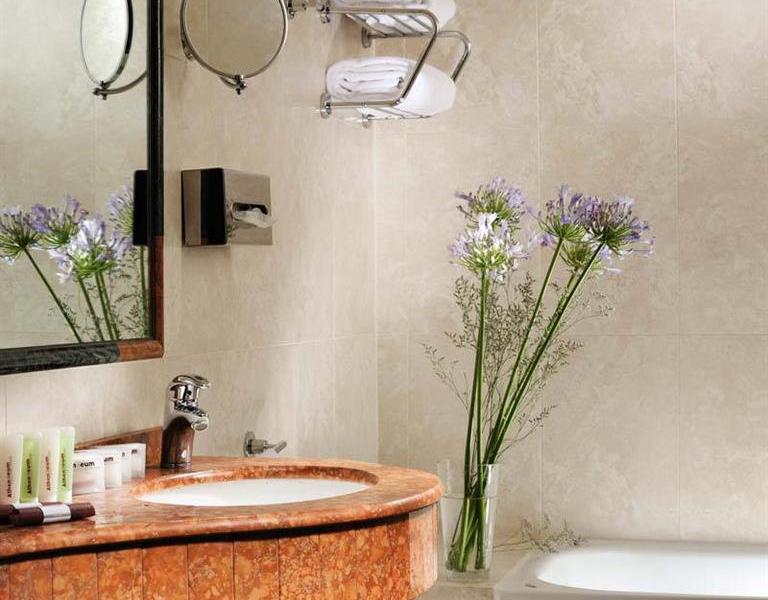 Athenaeum Personal Hotel