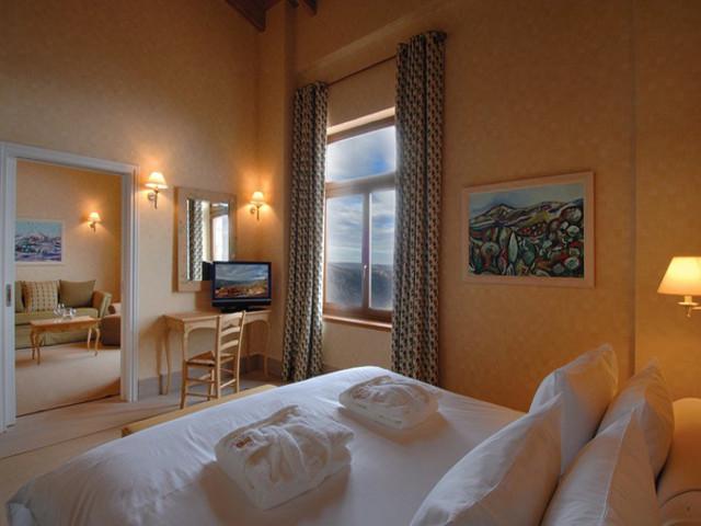 Santa Marina Arachova Resort & Spa