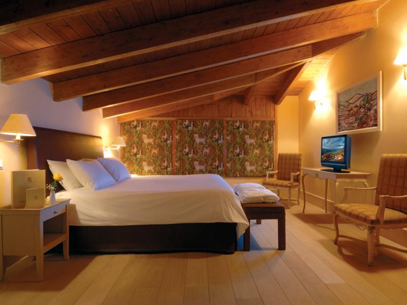 Santa Marina Arachova Resort & Spa