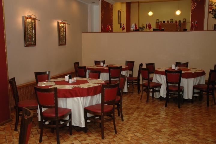 Santa Pera