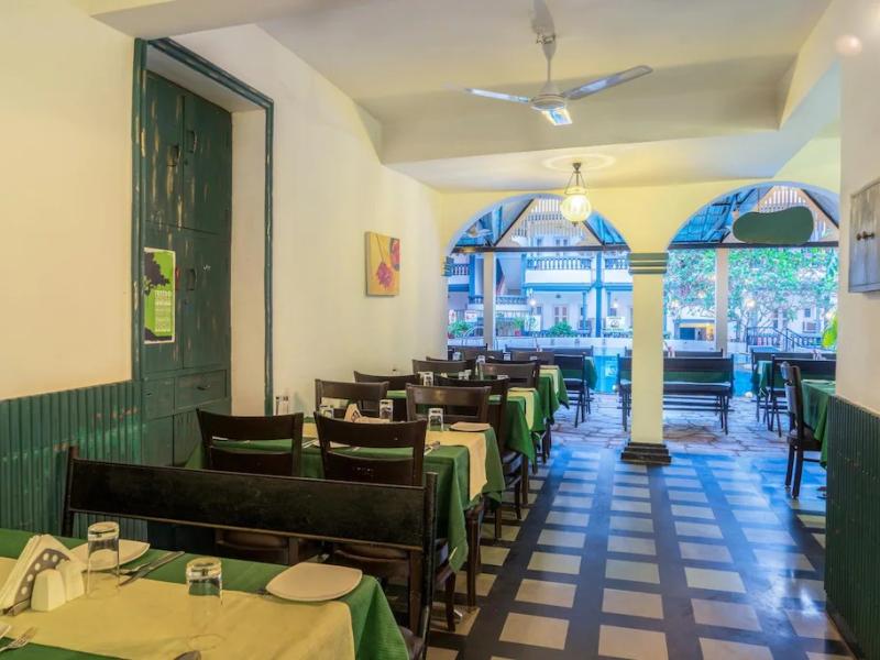 Santiago Beach Resort