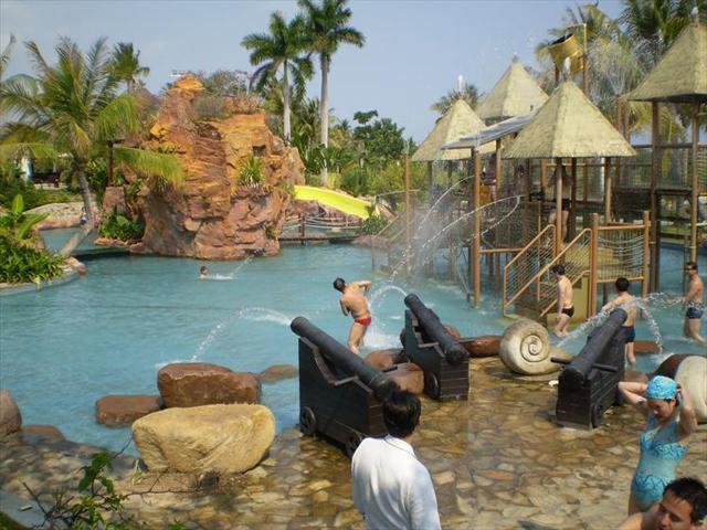 Sanya Pearl River Nantian Resort & Spa