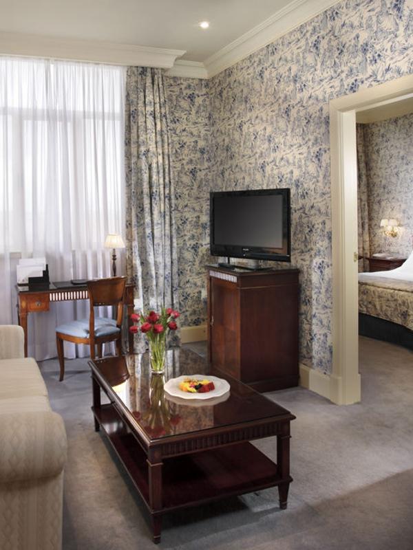 Saray Hotel
