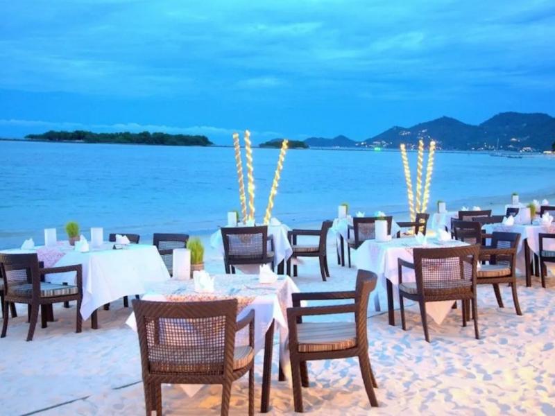 Sareeraya Villas & Suites