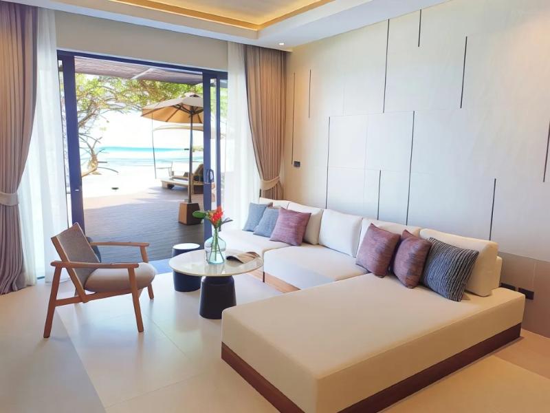 Sareeraya Villas & Suites