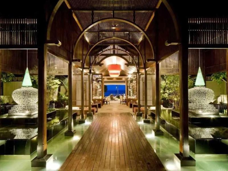 Sareeraya Villas & Suites