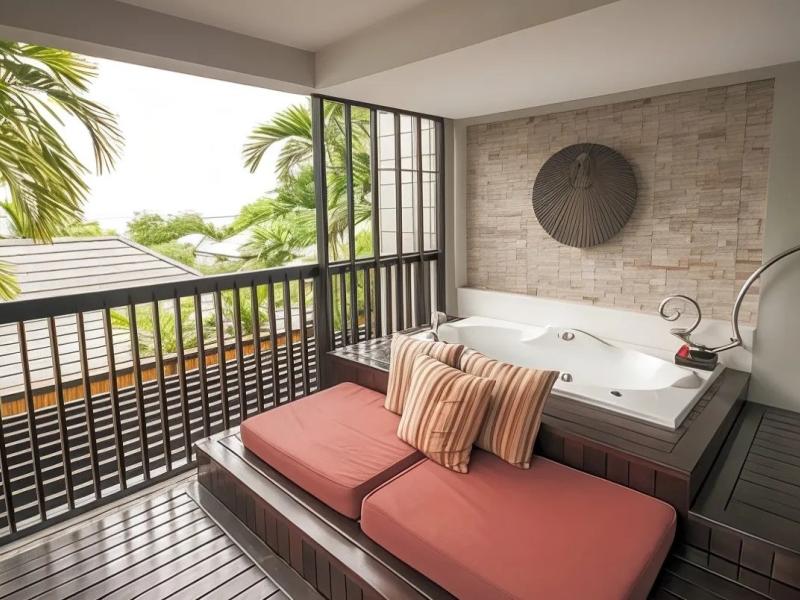 Sareeraya Villas & Suites