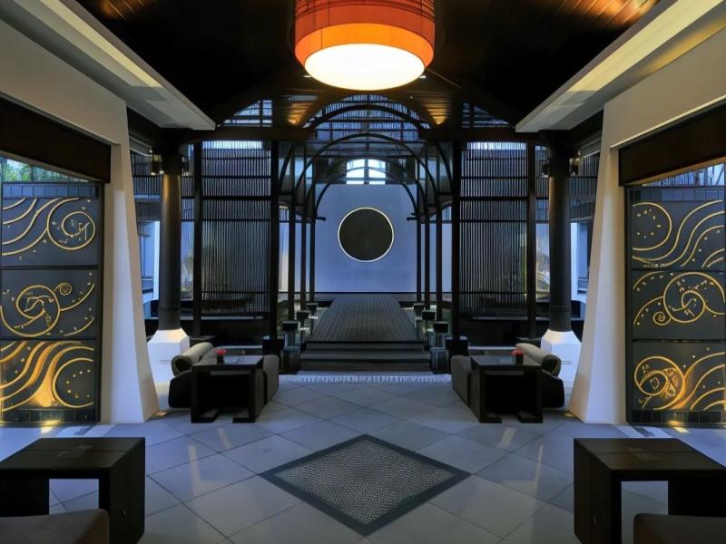 Sareeraya Villas & Suites
