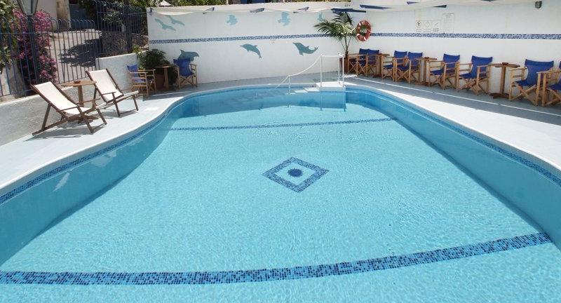 Atheras Hotel