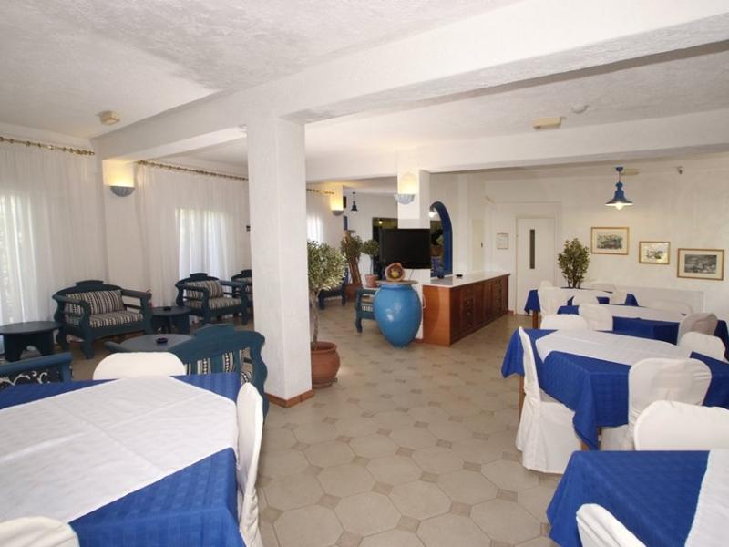 Atheras Hotel