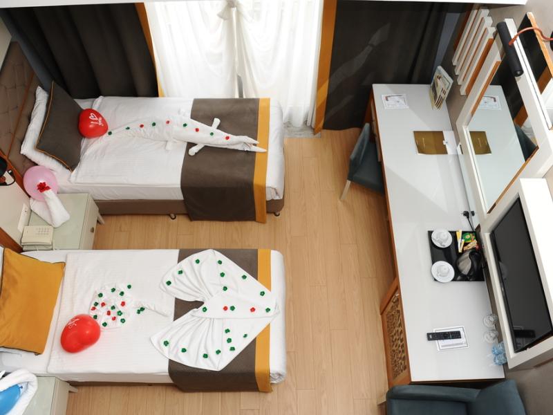 Saturn Palace Resort