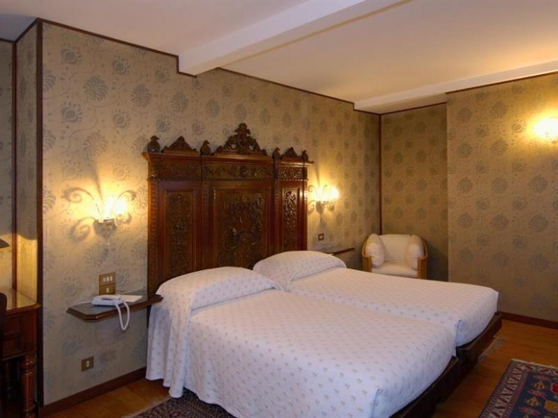 Saturnia & International