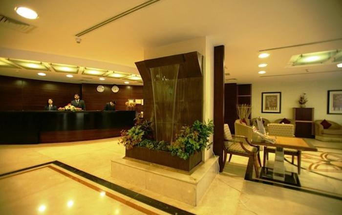 Savoy Crest Hotel Apartments