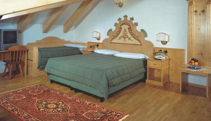 Schloss Hotel & Club Dolomiti