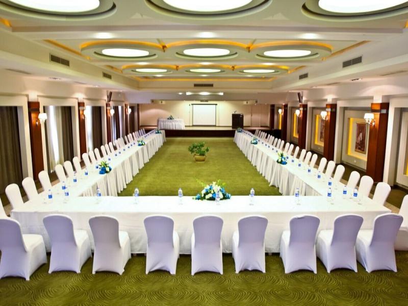 Charmillion Club Resort