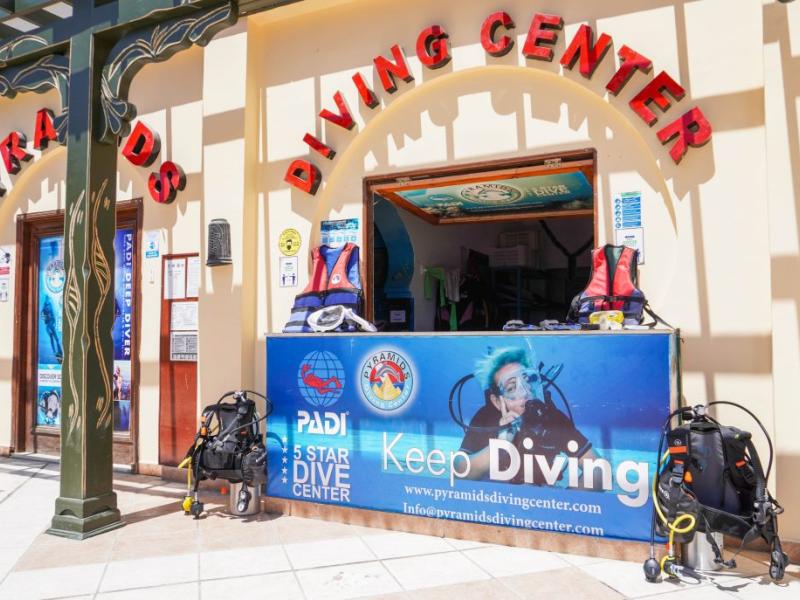 Charmillion Club Resort