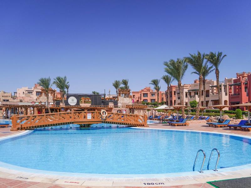 Charmillion Sea Life Resort