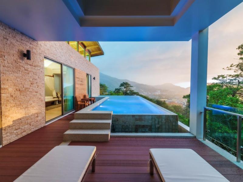 Wyndham Sea Pearl Resort Phuket