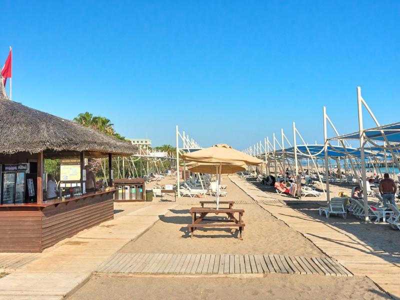 Seaden Sea World Resort & Spa