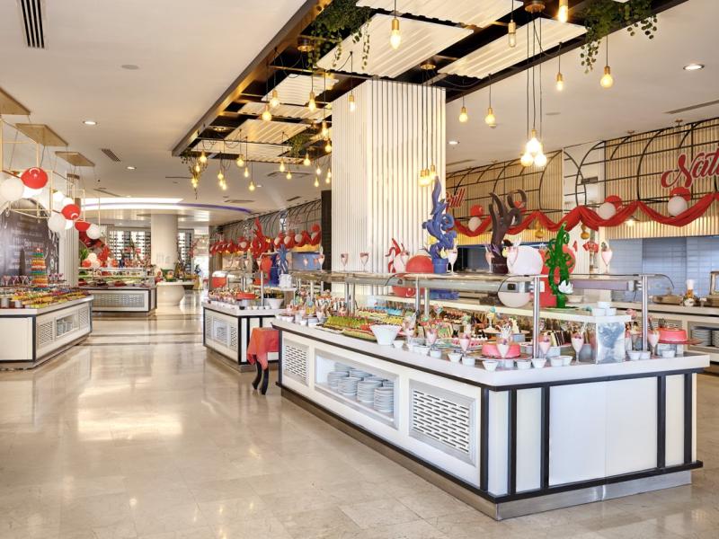 Seaden Sea World Resort & Spa