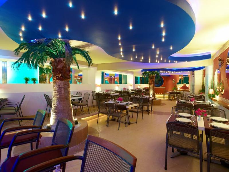 Seahorse Deluxe Hotel