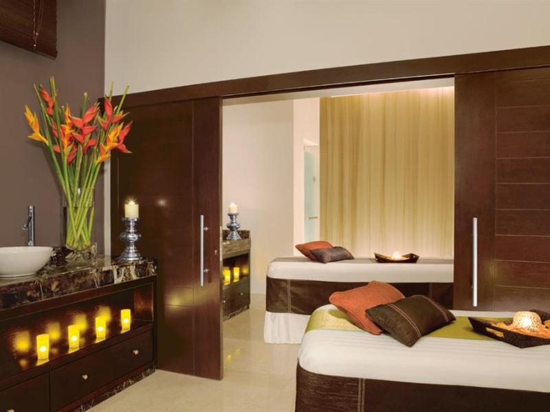 Secrets Resort & Spa Wild Orchid