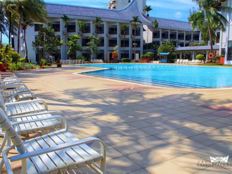 Selesa Beach Resort