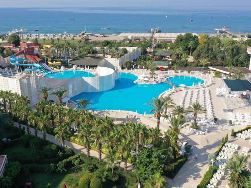 Selge Beach Resort & Spa
