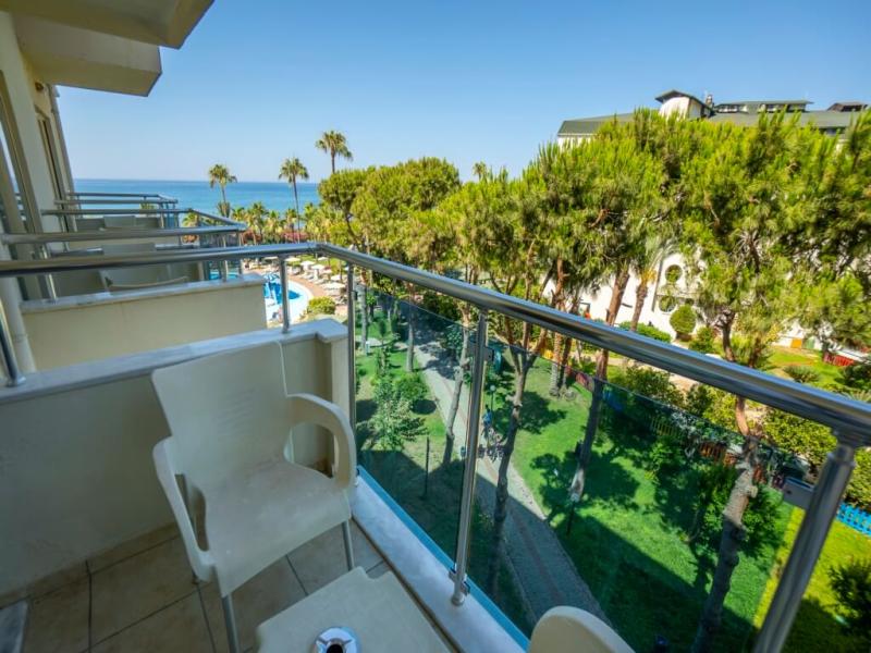 MC Beach Park Resort